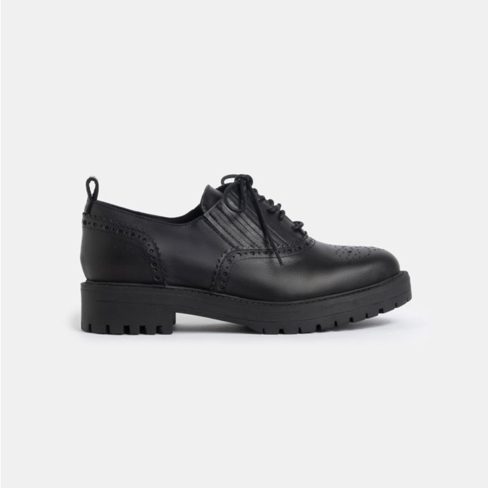 WYDR‎ Studios Jenna Oxfords Black Leather Shoes NIB Size 11